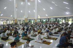 Masjid Agung Sleman Adakan Salat Id, Khatib: Pembatasan adalah Ikhtiar Pemerintah 
